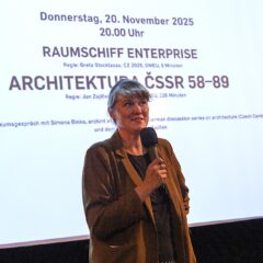 archint at BHROX: In Between (4)